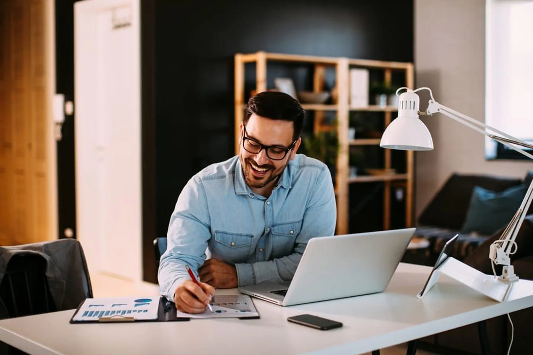 Looking For A Job: Freelancer - Java Programmer