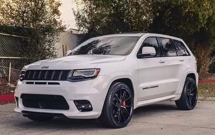 Used Jeep Cherokee For Sale in Lijmiliya , Al Rayyan #33624 - 1  image 