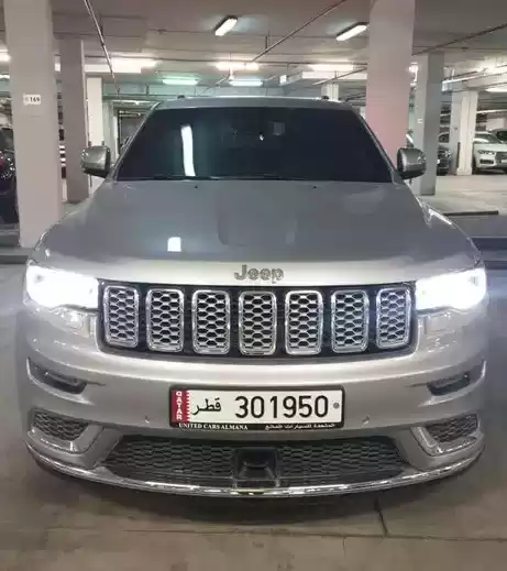 Used Jeep Cherokee For Sale in Al Sadd , Doha #8419 - 1  image 